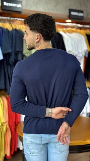 TRICOT BASICO GOLA CARECA - Imagem 3