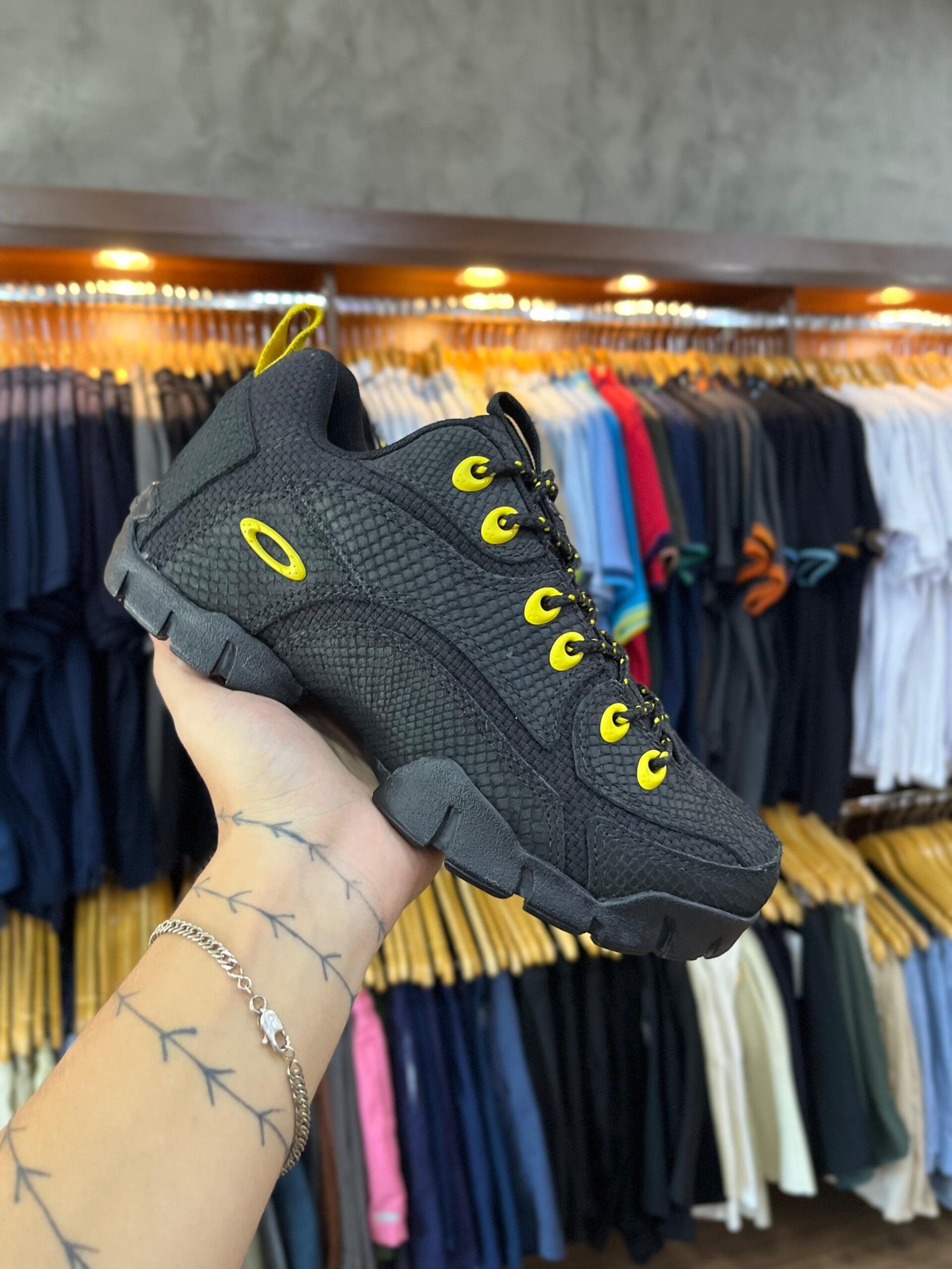 Imagem do WhatsApp de 2025-05-24 à(s) 13.05.43_4ff36e0f Tênis Oakley Flak II Skin Masculino - Preto - Imagem 1