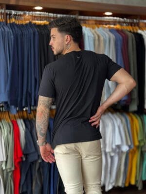 CAMISETA PIMA SLIM ESTAMPA BORN IN RIO PRETO - Imagem 3