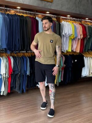 T-SHIRT STONE TRIDENT CLASSICO-MARROM CEDRO - Imagem 4